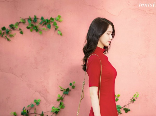 Đâu chỉ xinh đẹp, Yoona (SNSD) còn được khen là idol siêu tốt bụng và tử tế Đâu chỉ xinh đẹp, Yoona (SNSD) còn được khen là idol siêu tốt bụng và tử tế