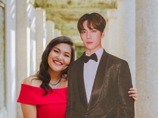Chuyện gì xảy ra với cô gái dành cả một năm để mời Jackson (GOT7) đi prom? Chuyện gì xảy ra với cô gái dành cả một năm để mời Jackson (GOT7) đi prom?