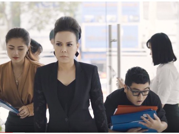 Mối quan hệ bí ẩn của Hồng Thanh, Việt Hương trong Mối quan hệ bí ẩn của Hồng Thanh, Việt Hương trong "Sài Gòn, Anh Yêu Kem"