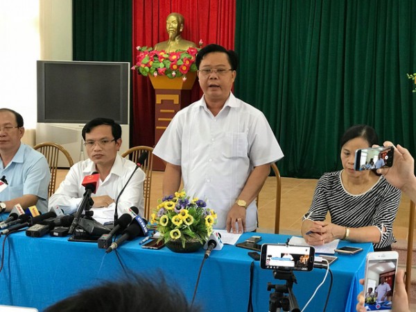 Nóng: Phó giám đốc Sở và 4 cán bộ là người tham gia sửa điểm thi ở Sơn La Nóng: Phó giám đốc Sở và 4 cán bộ là người tham gia sửa điểm thi ở Sơn La