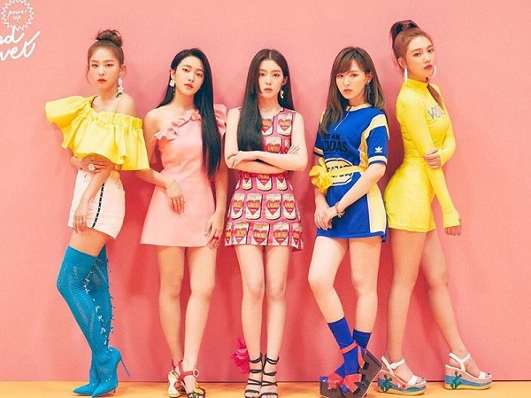 Red Velvet liên tục nhá hàng, Irene sẽ làm sống lại trào lưu Red Velvet liên tục nhá hàng, Irene sẽ làm sống lại trào lưu "hime cut" gây sốt một thời?