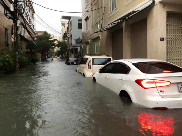 Đà Nẵng: Nước tiếp tục dâng cao, dự báo mưa vẫn còn kéo dài 2 ngày nữa Đà Nẵng: Nước tiếp tục dâng cao, dự báo mưa vẫn còn kéo dài 2 ngày nữa