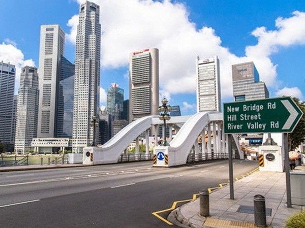 Chuyện hy hữu: Chàng trai bị lạc 10 ngày ở Singapore vì không dám hỏi đường Chuyện hy hữu: Chàng trai bị lạc 10 ngày ở Singapore vì không dám hỏi đường