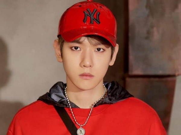 Có nam sinh nào bá đạo như Baekhyun, bán số điện thoại của mình để gây quỹ Có nam sinh nào bá đạo như Baekhyun, bán số điện thoại của mình để gây quỹ