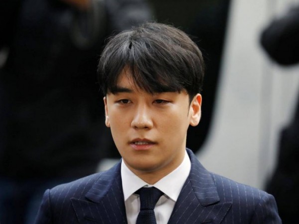 Truyền thông Hàn tung bằng chứng cho thấy Seungri không Truyền thông Hàn tung bằng chứng cho thấy Seungri không "vô tội" như anh tuyên bố
