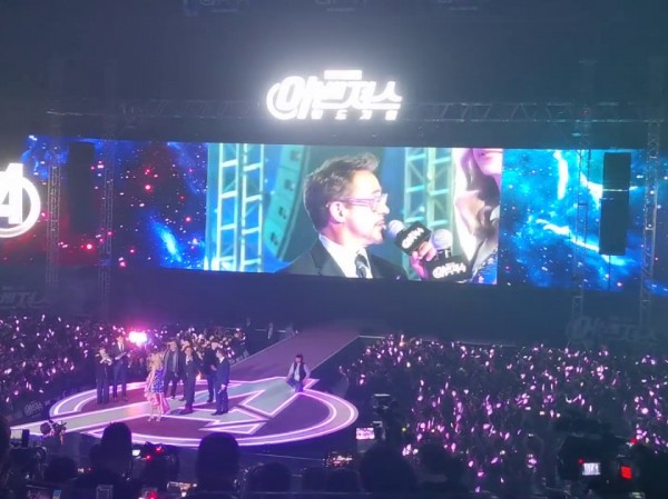 Xem sự kiện quảng bá phim Xem sự kiện quảng bá phim "Avengers: Endgame" mà cứ ngỡ showcase "debut" của một nhóm nhạc mới