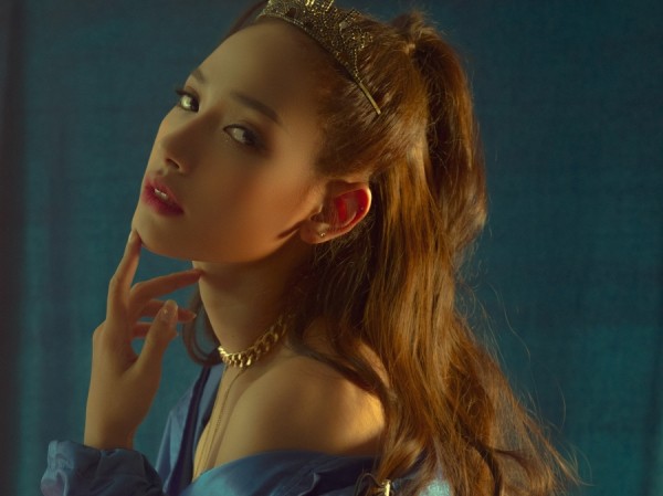 Cara: “Cứ kiên trì làm sản phẩm chỉn chu, thiên thời địa lợi nhân hòa rồi sẽ hit thôi” Cara: “Cứ kiên trì làm sản phẩm chỉn chu, thiên thời địa lợi nhân hòa rồi sẽ hit thôi”