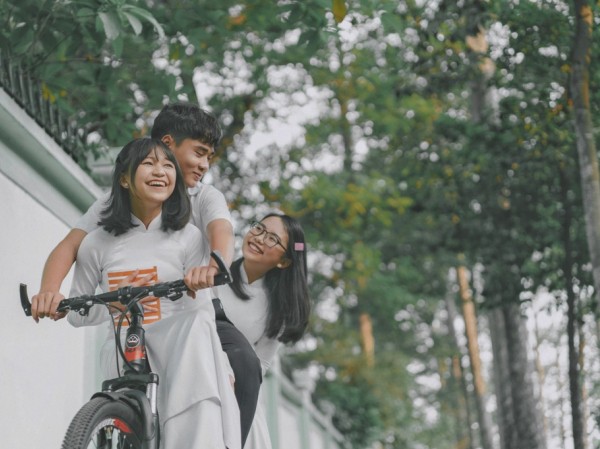 Phương Mỹ Chi cùng Quang Nhật - Phương Duyên tung MV đầy xúc động về mùa chia tay Phương Mỹ Chi cùng Quang Nhật - Phương Duyên tung MV đầy xúc động về mùa chia tay
