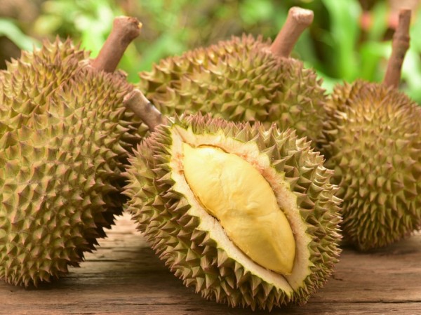 Trung Quốc: Ăn sầu riêng, chàng trai bị tuýt còi vì nồng độ cồn vượt mức Trung Quốc: Ăn sầu riêng, chàng trai bị tuýt còi vì nồng độ cồn vượt mức