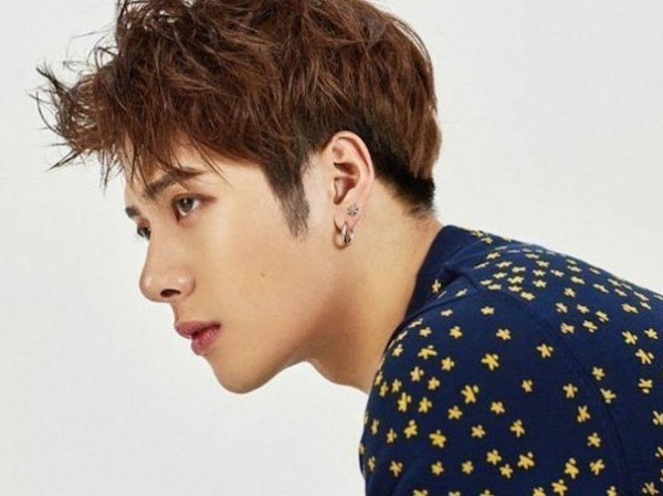 Chỉ bằng một câu đáp trả anti-fan, Jackson (GOT7) đã khiến khán giả tâm phục khẩu phục Chỉ bằng một câu đáp trả anti-fan, Jackson (GOT7) đã khiến khán giả tâm phục khẩu phục