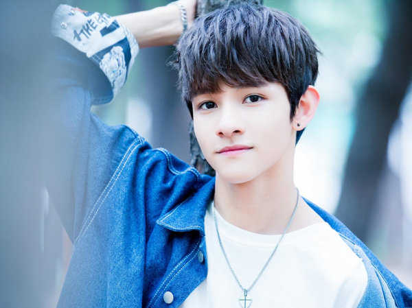 Mặc tranh chấp với Brave Entertainment, Kim Samuel chuẩn bị học nhạc tại Mỹ Mặc tranh chấp với Brave Entertainment, Kim Samuel chuẩn bị học nhạc tại Mỹ
