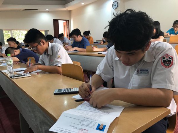 Trường ĐH đầu tiên ở TP.HCM công bố điểm chuẩn Trường ĐH đầu tiên ở TP.HCM công bố điểm chuẩn