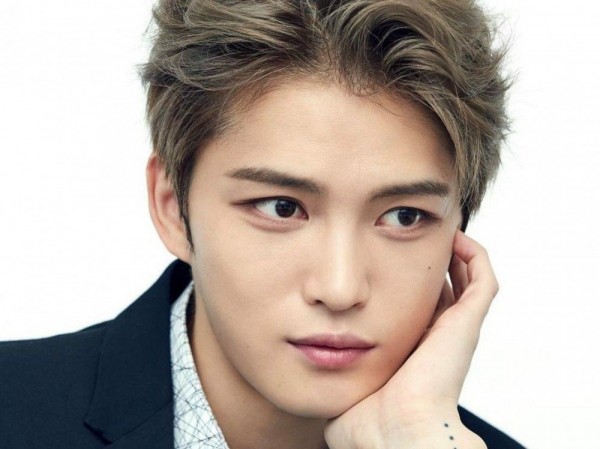 Các fan yêu cầu một lời xin lỗi dành cho Kim Jaejoong từ BTC Các fan yêu cầu một lời xin lỗi dành cho Kim Jaejoong từ BTC "K-World Festa 2019"