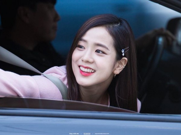 Muốn có nụ cười tỏa nắng sáng bừng ảnh selfie, đừng quên những mẹo nhỏ này Muốn có nụ cười tỏa nắng sáng bừng ảnh selfie, đừng quên những mẹo nhỏ này