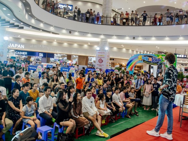 Từ tween đến teen TP.HCM: Cuối tuần vui Từ tween đến teen TP.HCM: Cuối tuần vui "tẹt ga" trong thế giới sách
