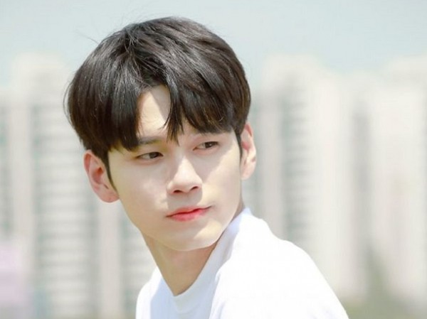 Nếu chỉ xét về xuất thân gia đình, những idol này đúng là của hiếm trong K-Pop Nếu chỉ xét về xuất thân gia đình, những idol này đúng là của hiếm trong K-Pop