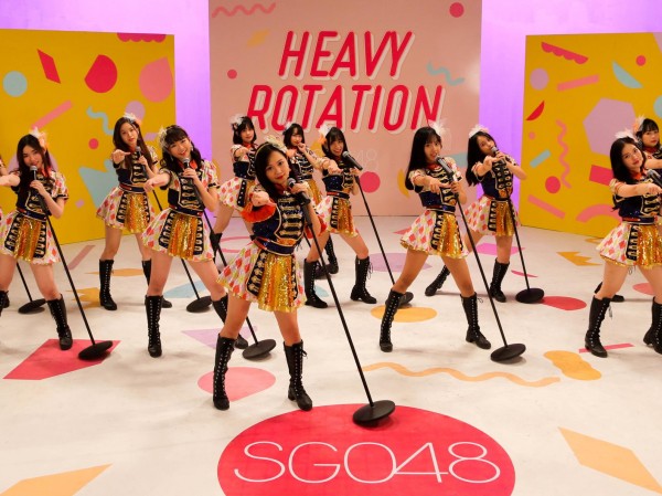 SGO48 chính thức tung MV SGO48 chính thức tung MV "Heavy Rotation" đầu tay khiến fan bấn loạn đòi cover