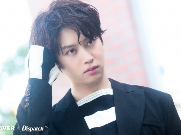 Khung cửa nhà Heechul (Super Junior) vì sao chẳng bao giờ được mở rèm? Khung cửa nhà Heechul (Super Junior) vì sao chẳng bao giờ được mở rèm?