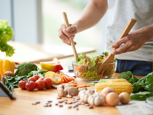 Bạn đã sẵn sàng “yêu lại từ đầu” để có mối quan hệ tốt đẹp với đồ ăn? Bạn đã sẵn sàng “yêu lại từ đầu” để có mối quan hệ tốt đẹp với đồ ăn?
