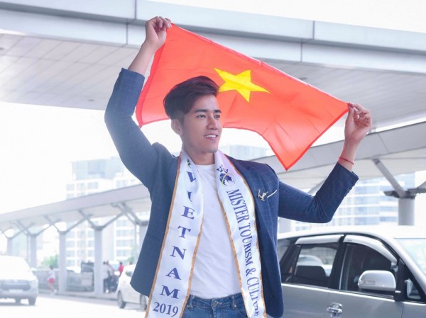 Hành trình trở thành Á vương 1 cuộc thi Hành trình trở thành Á vương 1 cuộc thi "Nam vương Văn hóa Du lịch Hoàn vũ" của Lâm Quách