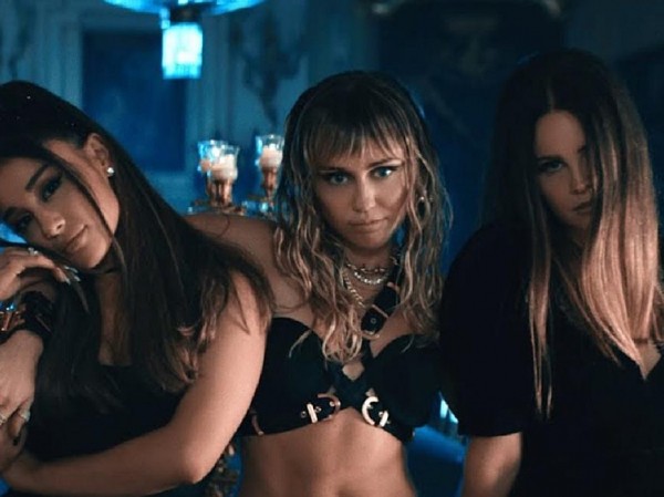 Miley Cyrus, Ariana Grande và Lana Del Rey hóa thiên thần trong MV nhạc phim của “Charlie’s Angels” Miley Cyrus, Ariana Grande và Lana Del Rey hóa thiên thần trong MV nhạc phim của “Charlie’s Angels”