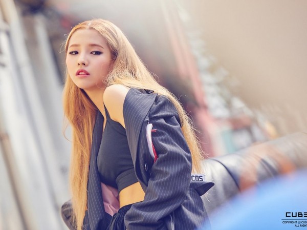 Còn trẻ mà tâm lý đã vững vàng như thế này, Soyeon thật xứng làm trưởng nhóm (G)I-DLE Còn trẻ mà tâm lý đã vững vàng như thế này, Soyeon thật xứng làm trưởng nhóm (G)I-DLE