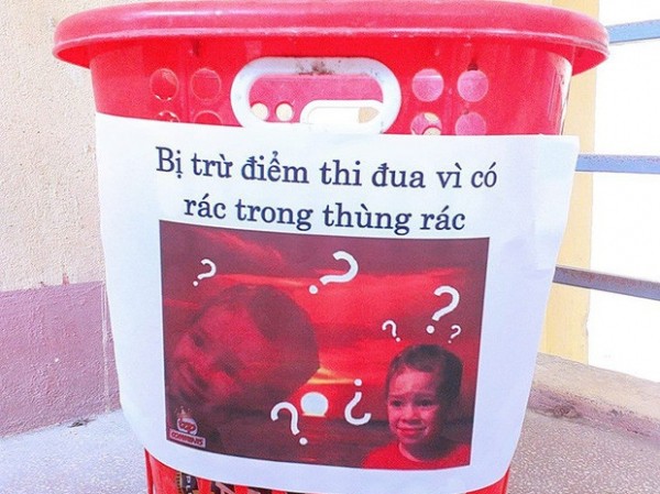 Lớp học bị sao đỏ trừ điểm vì có rác trong thùng rác, dân mạng thắc mắc không hiểu lí do? Lớp học bị sao đỏ trừ điểm vì có rác trong thùng rác, dân mạng thắc mắc không hiểu lí do?