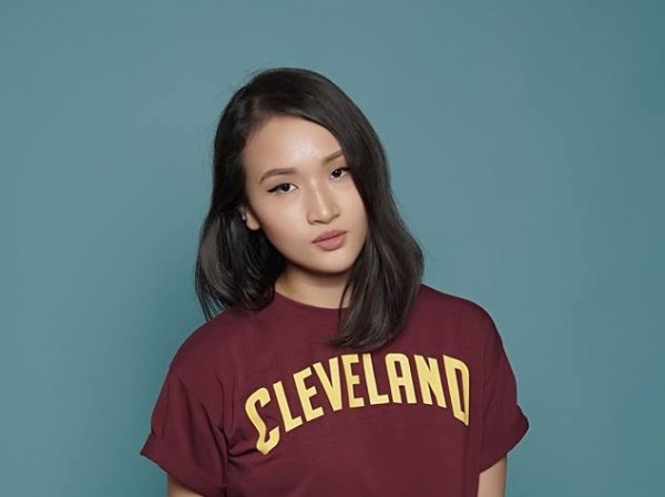 Vlogger Giang Ơi, hành trình trưởng thành của một người trẻ từng nghĩ mình lập dị và cô đơn Vlogger Giang Ơi, hành trình trưởng thành của một người trẻ từng nghĩ mình lập dị và cô đơn