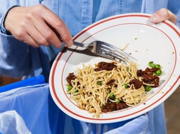 Từ năm sau, xe rác sẽ chạy bằng năng lượng được tạo nên từ chính… rác thải! Từ năm sau, xe rác sẽ chạy bằng năng lượng được tạo nên từ chính… rác thải!