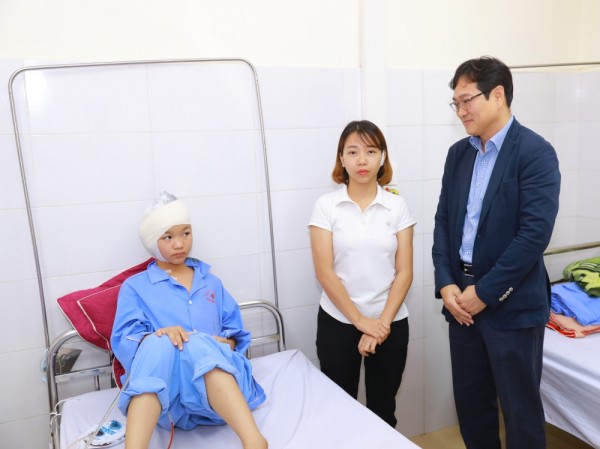 Người dân có hoàn cảnh khó khăn tại Thái Nguyên được khám, chữa bệnh miễn phí Người dân có hoàn cảnh khó khăn tại Thái Nguyên được khám, chữa bệnh miễn phí
