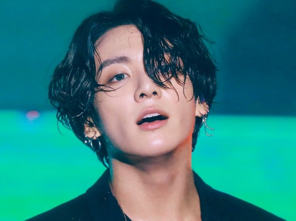 Giờ thì fan đã hiểu vì sao Jungkook (BTS) quyết định chia tay mái tóc dài Giờ thì fan đã hiểu vì sao Jungkook (BTS) quyết định chia tay mái tóc dài