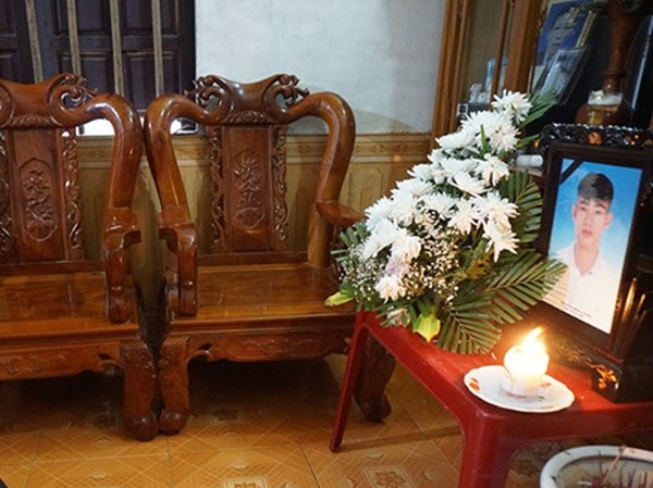 Đã xác định danh tính hơn 10 trường hợp trong 39 người chết tại Anh là người Việt Đã xác định danh tính hơn 10 trường hợp trong 39 người chết tại Anh là người Việt