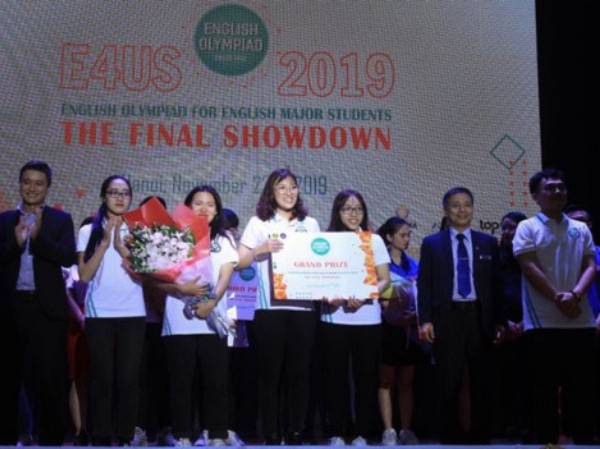 Sinh viên ĐH Tài nguyên và Môi trường giành giải đặc biệt Chung kết Olympic tiếng Anh toàn quốc Sinh viên ĐH Tài nguyên và Môi trường giành giải đặc biệt Chung kết Olympic tiếng Anh toàn quốc