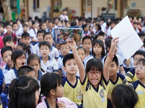 Đón Giáng sinh vui và chào năm mới cùng “Lớp Học Mật Ngữ” Đón Giáng sinh vui và chào năm mới cùng “Lớp Học Mật Ngữ”