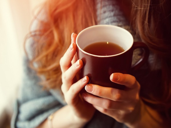 Thay cho nước ngọt, sao không đón năm mới bằng một tách trà nóng thơm dịu dàng? Thay cho nước ngọt, sao không đón năm mới bằng một tách trà nóng thơm dịu dàng?