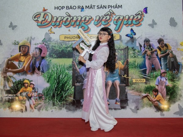 Phương Mỹ Chi bất ngờ kết hợp với chủ nhân hit Phương Mỹ Chi bất ngờ kết hợp với chủ nhân hit "Cô thắm không về" trong MV mới