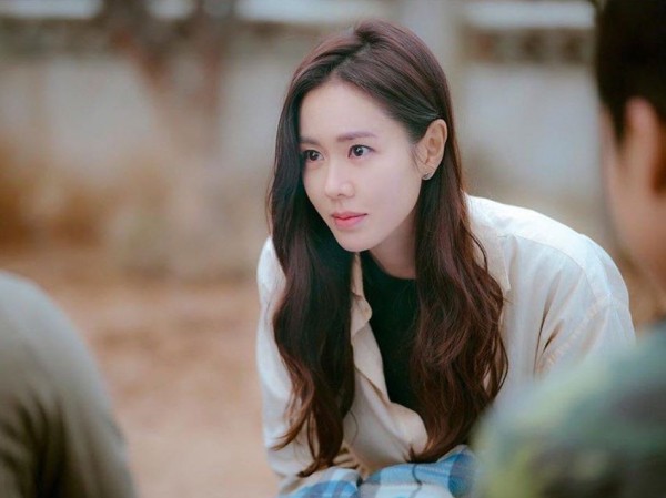 Ba mẹo dưỡng da giúp Son Ye Jin sở hữu làn da căng bóng rất đáng ghen tị Ba mẹo dưỡng da giúp Son Ye Jin sở hữu làn da căng bóng rất đáng ghen tị