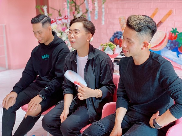 Minh Dự khiến tuyển thủ quốc gia Hồng Duy Minh Dự khiến tuyển thủ quốc gia Hồng Duy "rung rinh" vì sự duyên dáng