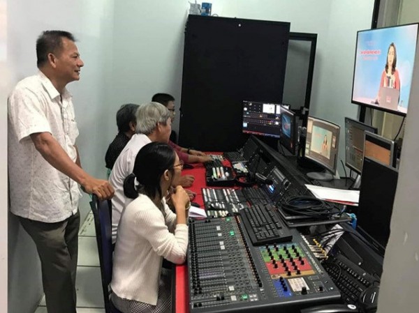 Không học online, Đồng Nai cho học sinh ôn tập kiến thức qua sóng truyền hình Không học online, Đồng Nai cho học sinh ôn tập kiến thức qua sóng truyền hình