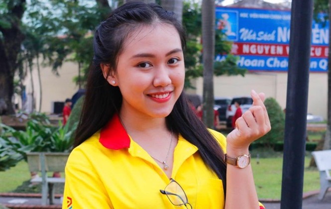 Cô MC say mê hoạt động Đoàn, Hội Cô MC say mê hoạt động Đoàn, Hội