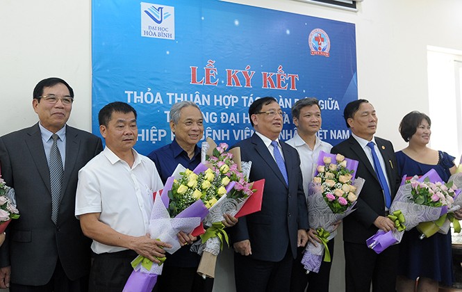 Trường Đại học Hoà Bình gắn đào tạo với nhu cầu xã hội Trường Đại học Hoà Bình gắn đào tạo với nhu cầu xã hội