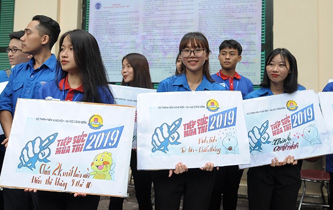 Tình nguyện Tình nguyện "Tiếp sức mùa thi" hỗ trợ tối đa cho thí sinh