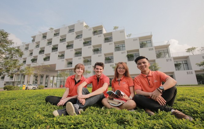 Trường ĐH FPT thành trường thứ 5 đạt kiểm định chất lượng theo tiêu chuẩn mới Trường ĐH FPT thành trường thứ 5 đạt kiểm định chất lượng theo tiêu chuẩn mới