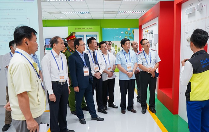 Lan tỏa văn hóa đổi mới an toàn vì một môi trường làm việc lành mạnh Lan tỏa văn hóa đổi mới an toàn vì một môi trường làm việc lành mạnh