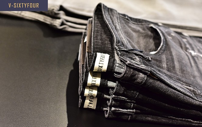Thời trang Denim - Sân chơi của công nghệ và bảo vệ môi trường. Thời trang Denim - Sân chơi của công nghệ và bảo vệ môi trường.