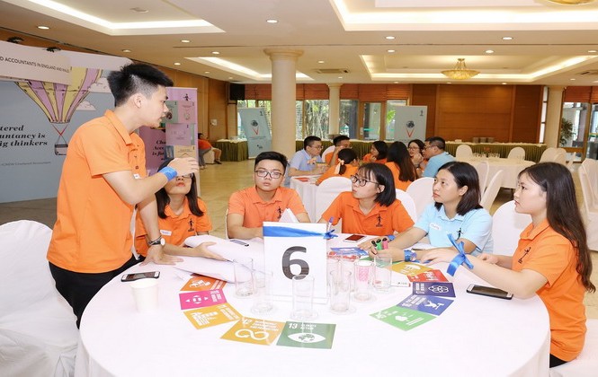 ICAEW Outreach Day 2019: Nâng cao nhận thức của thế hệ trẻ về phát triển bền vững ICAEW Outreach Day 2019: Nâng cao nhận thức của thế hệ trẻ về phát triển bền vững