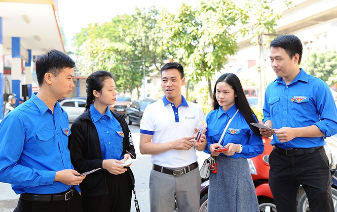 Tuổi trẻ hành động chống ô nhiễm không khí, bảo vệ môi trường Tuổi trẻ hành động chống ô nhiễm không khí, bảo vệ môi trường