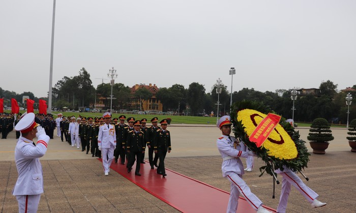 Quân ủy Trung ương, Bộ Quốc phòng báo công, vào lăng viếng Chủ tịch Hồ Chí Minh