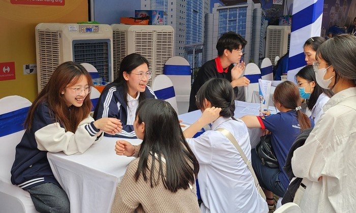 Sôi nổi Ngày hội Tư vấn tuyển sinh - hướng nghiệp năm 2024