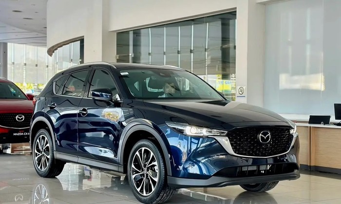 Các dòng SUV cỡ C chạy đua giảm giá dịp cuối năm